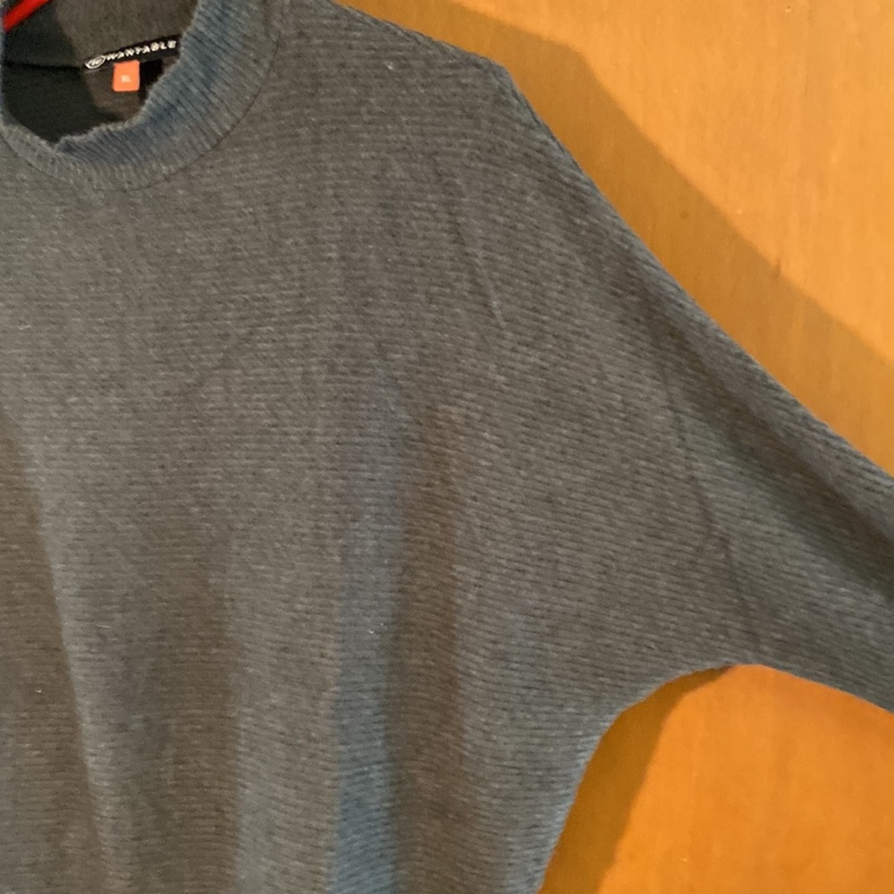 Wantable Ribbed Mock Neck Top - Picture 3 of 5